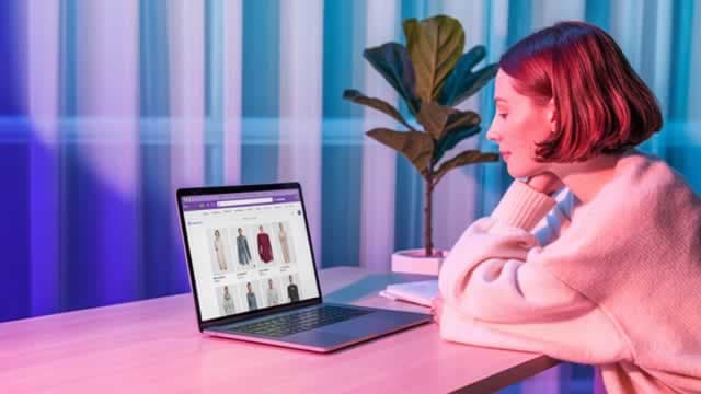 The consumer is still in 'good shape', feel good about the economy, says Regions' Alan McKnight