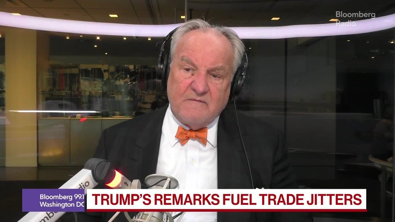 Wall Street Traders Jolted as US, China Trade War Flares