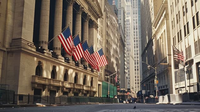 Nasdaq Jumps 600 Points Amid Fed Dovish Signals: Fear & Greed Index Remains In 'Extreme Fear' Zone
