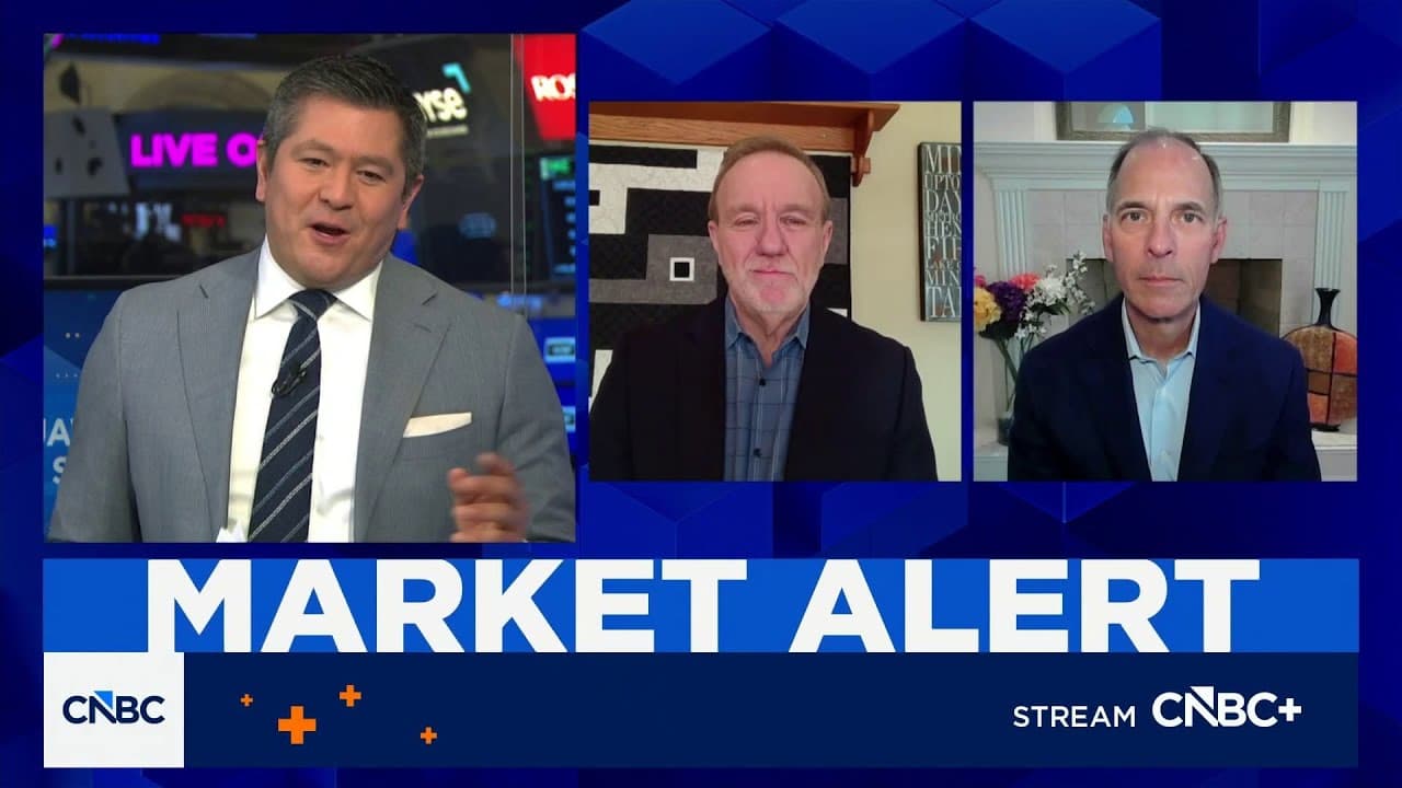 The economy overall is weaker than widely anticipated, says Jim Paulsen